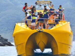 catamaran santa marta